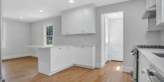 92 Hillside Avenue Gallery 12
