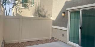 3 bed 2 bath 2 car garage Townhome "On the Strip" South Las Vegas Blvd Gallery 29