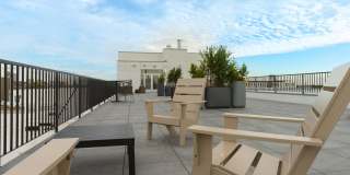 Graduate Pointe Gallery 124