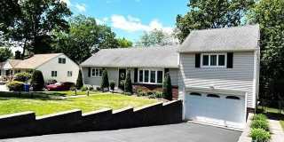 321 Maplewood Drive Gallery 2