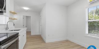 701 W Plaza Pl Gallery 14
