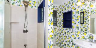 Tropic Gardens - renovated, split level 2, bedroom, 2 bath with 2 parking stalls Gallery 32