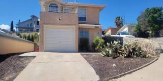 3200 MOUNTAIN RIDGE Drive Gallery 1