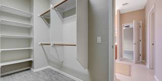 4 Bedroom Home in Silverstone Ranch Gallery 45