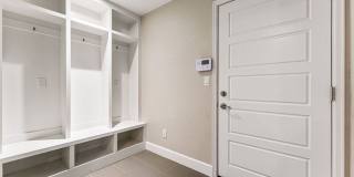 Modern End Unit in the Meadows! Gallery 27