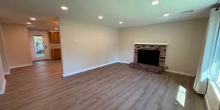 Updated Churchill 3 bedroom 2 bathroom Home Gallery 5