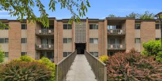 5107 CROSSFIELD Court Gallery 1