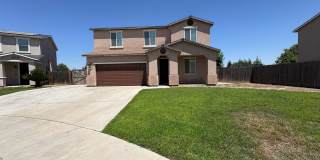 Spacious NW Visalia home Available Now! Gallery 1