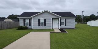 Quaint City Living Gallery 1