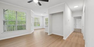 Lex Alpharetta Apartments Gallery 37