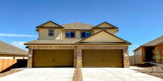 Luxury 3/2 Townhouse in Seguin, TX Gallery 1
