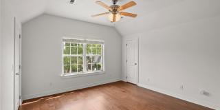 3907 NE Cadbury Avenue Gallery 8