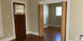 923 E Berwyn Street Gallery 8