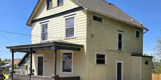 3 Bed Home with Finished Attic & Hardwood Floors – $1,495/mo Gallery 1