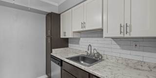 Welcome to modern living in the heart of Ghent! Gallery 6