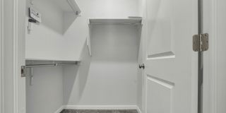 Upper Valley 2 Bedroom 2.5 Bath Gallery 26