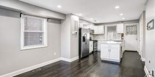 Bright and Beautiful Benning Ridge Abode Bright and Beautiful Benning Ridge Abode Gallery 1