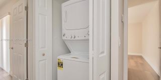 4240 Village Dr Gallery 15