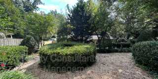 2461 Lyndhurst Avenue Gallery 65