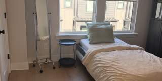 1021 Northend Dr Gallery 1