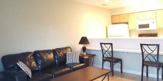 REDUCED! Fully Furnished 1 Bedroom Condo in River Oaks Gallery 1