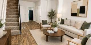 2BR Home with Central AC, In-Unit Laundry & Pet-Friendly Living in Philadelphia 2BR Home with Central AC, In-Unit Laundry & Pet-Friendly Living in Philadelphia Gallery 1