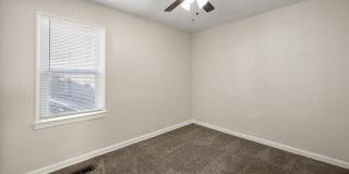 2629 Olive St Gallery 9