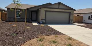 Brand new spacious single family home in Bakersfield - Schedule your tour now! Brand new spacious single family home in Bakersfield - Schedule your tour now! Gallery 1