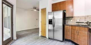 898 Oak Street SW unit: 1307 Gallery 13