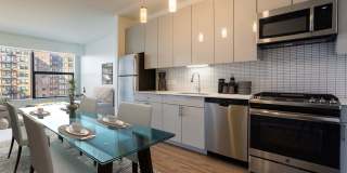 The Van Buren Gallery 21