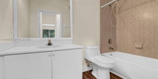 7250 NW 177th St Gallery 12