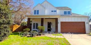 1632 Longfellow St Gallery 1