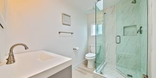 17016 7th Street Gallery 23