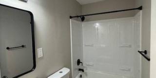 9551 16th Bay Street Gallery 10