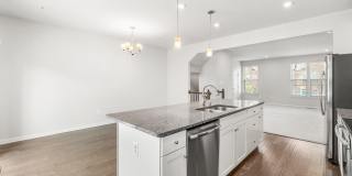 2657 RICHMOND Way Gallery 14