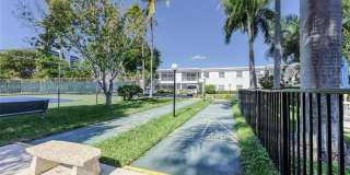 6207 Bay Club Drive Gallery 3