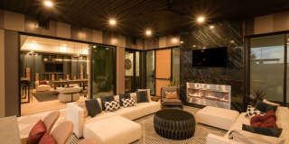 Huxley Scottsdale Gallery 39