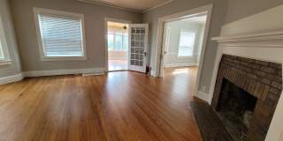 Beautiful 4 bedroom 2.5 house Gallery 18