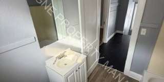 Newly Renovated Single Family Home Gallery 16
