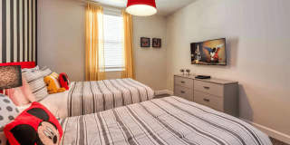 Beautiful 2 Bedroom, 2 Bathroom Davenport Home! Gallery 13