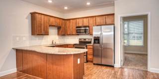 708 Summit Gallery 7