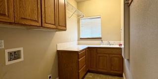 Stunning Executive 4 Bedroom 2 Bath Home in Northwest Loveland - 3-Car Garage! Gallery 10