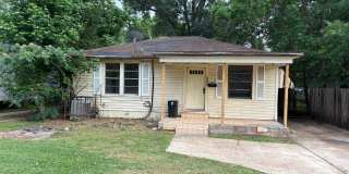 Spacious 3 Bedroom Home Spacious 3 Bedroom Home Gallery 1