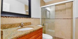 Come see this beautiful 4/2 single family home Gallery 12