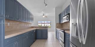 2467 SE 19th St Gallery 11