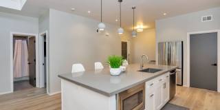 Rates Vary: $3,245 - $7,495 Gallery 9