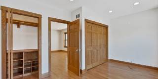 4544 N Western Avenue Gallery 17