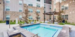 Incline at Anthem Age 55+ Apartment Homes Gallery 5