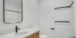 1309 N Bridge Street Gallery 16