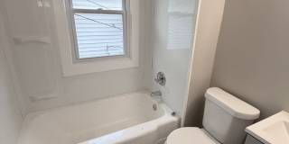 15619 School Avenue - Upstairs Gallery 9